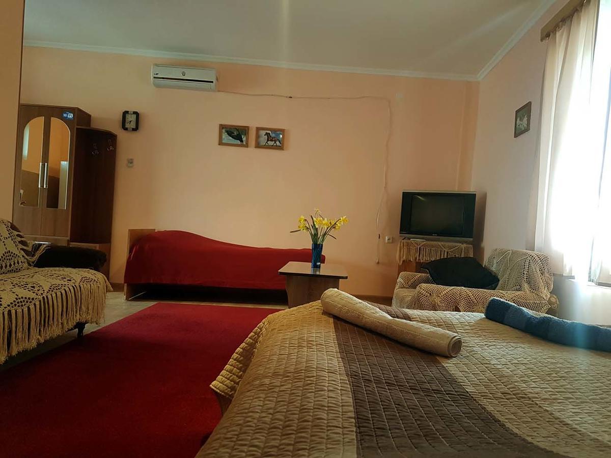 Guest House Villa Kvareli Esterno foto